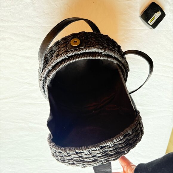 Round Black Woven Crossbody Bag W Leather Strap Magnetic Closure By World Market - Picture 4 of 11
